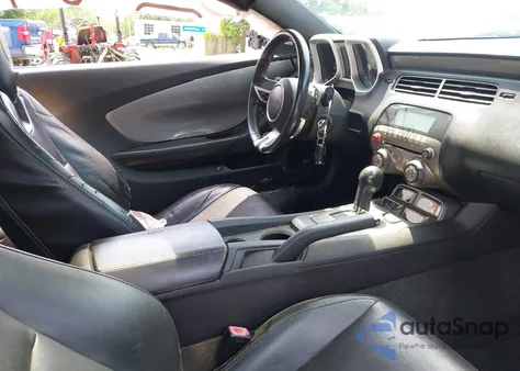 2010 Chevrolet Camaro 2Ss z USA, uszkodzony, nr VIN 2G1FK1EJ9A9225884